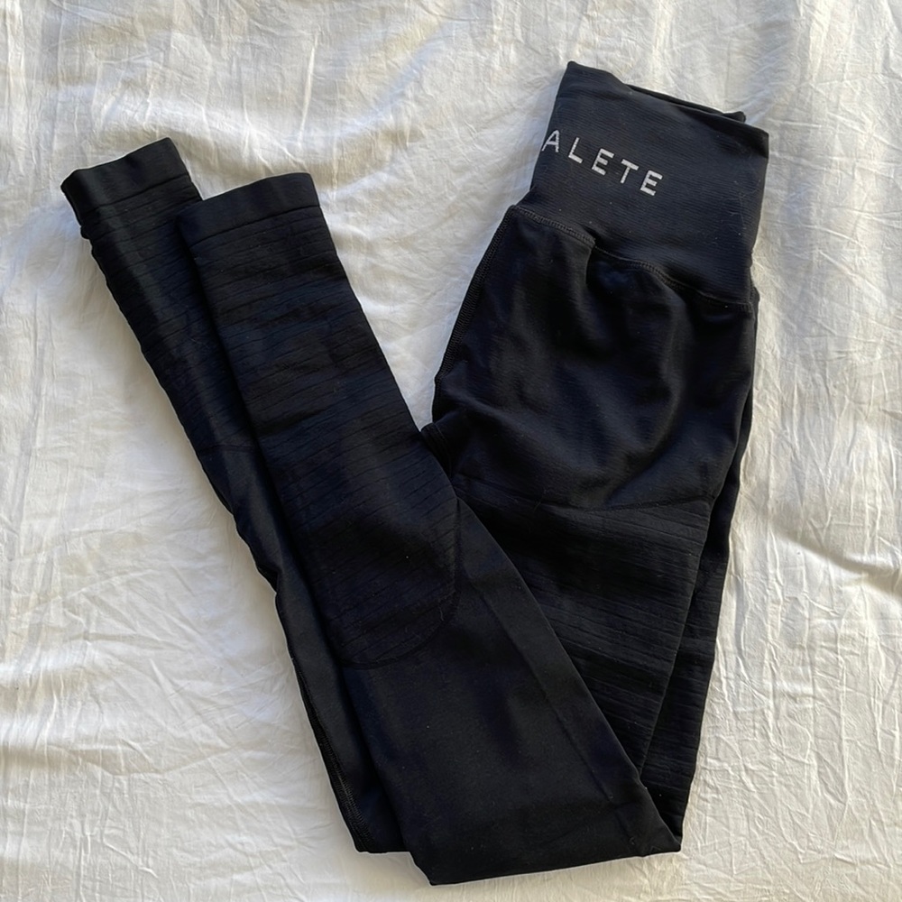 alphalete workout leggings